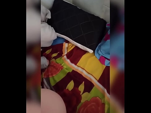 ❤️ Ҳамҳуҷраи ман дар хона танҳо мемонад, зеро шавҳараш ба рухсатӣ меравад ва ман аз фурсат истифода бурда, ӯро сиҳат мекунам ва харашро аз шир пур мекунам ❤️❌ Суперпорно дар tg.mrpornogratis.ru ❤