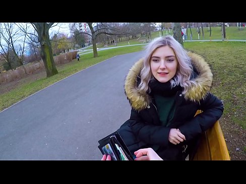 ❤️ Кончаҳои гарми бегонаро барои пул фурӯ мебарад - минет дар парк аз ҷониби Ева Элфи ❤️❌ Суперпорно дар tg.mrpornogratis.ru ❤